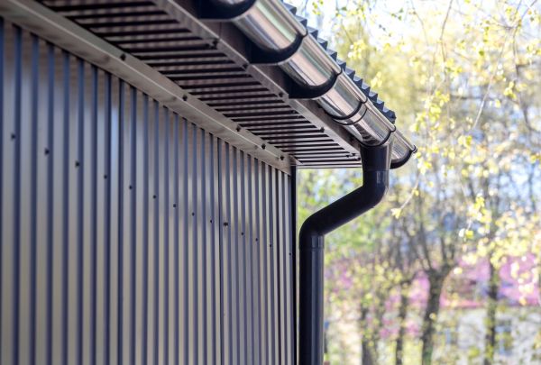 Sheet Metal Siding Repair in Traverse City