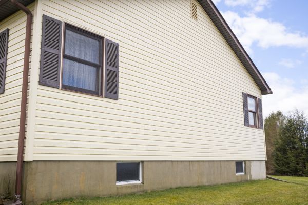 Dutch Lap Siding Repair in Traverse City